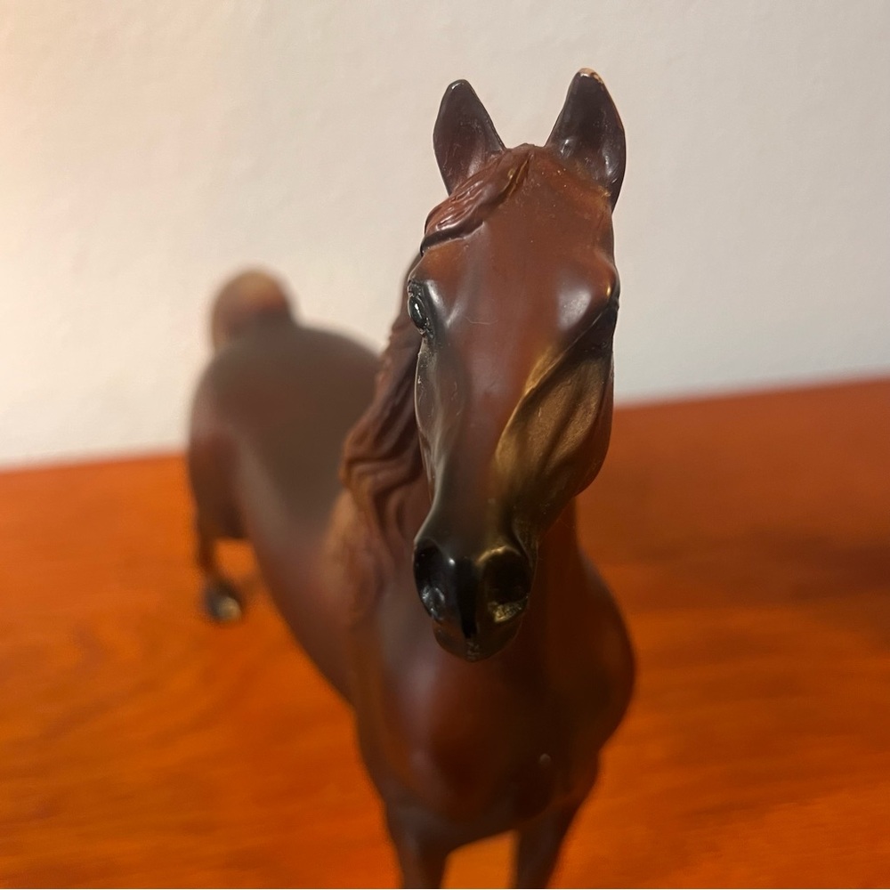 Chestnut Morgan 1997 Breyer Horse Figure - Picture 2 of 5